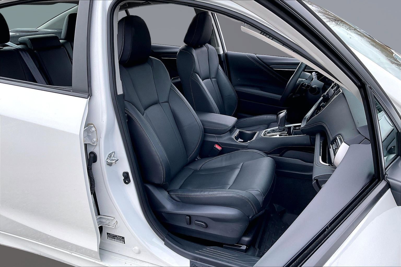 Used 2025 Subaru Legacy Touring XT image 7