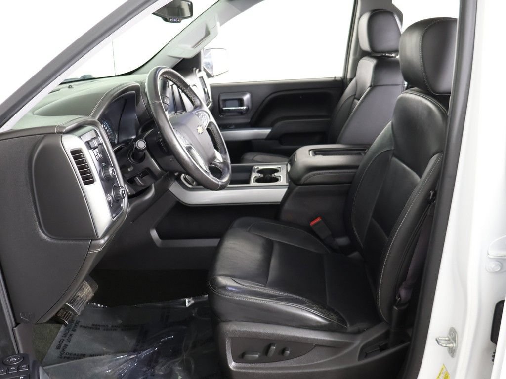 Used 2017 Chevrolet Silverado 1500 LTZ Z71 w/ LTZ Plus Package AWD/4WD image 28