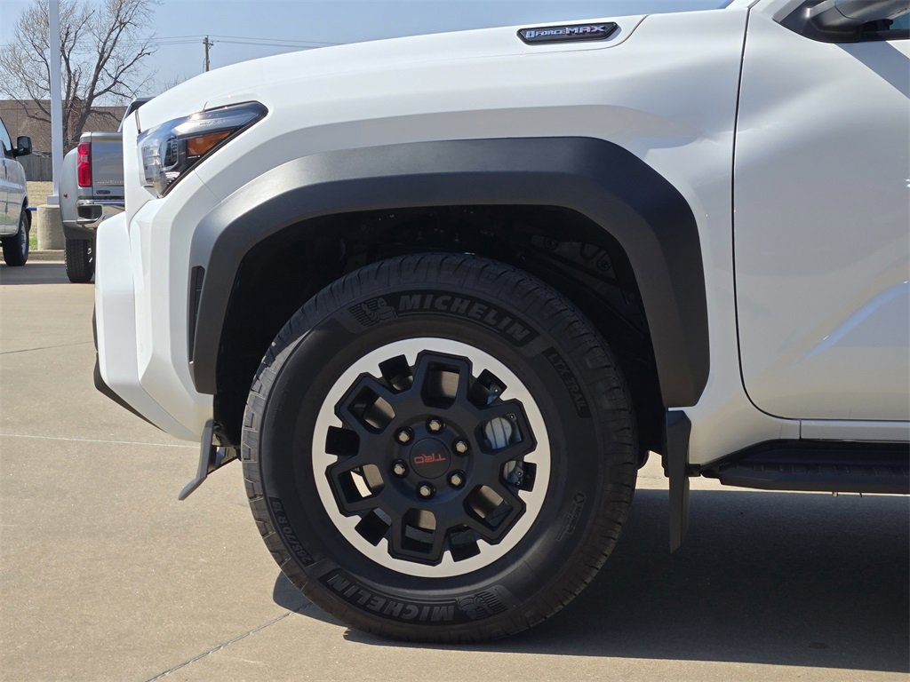 Used 2025 Toyota 4Runner TRD Off-Road image 28