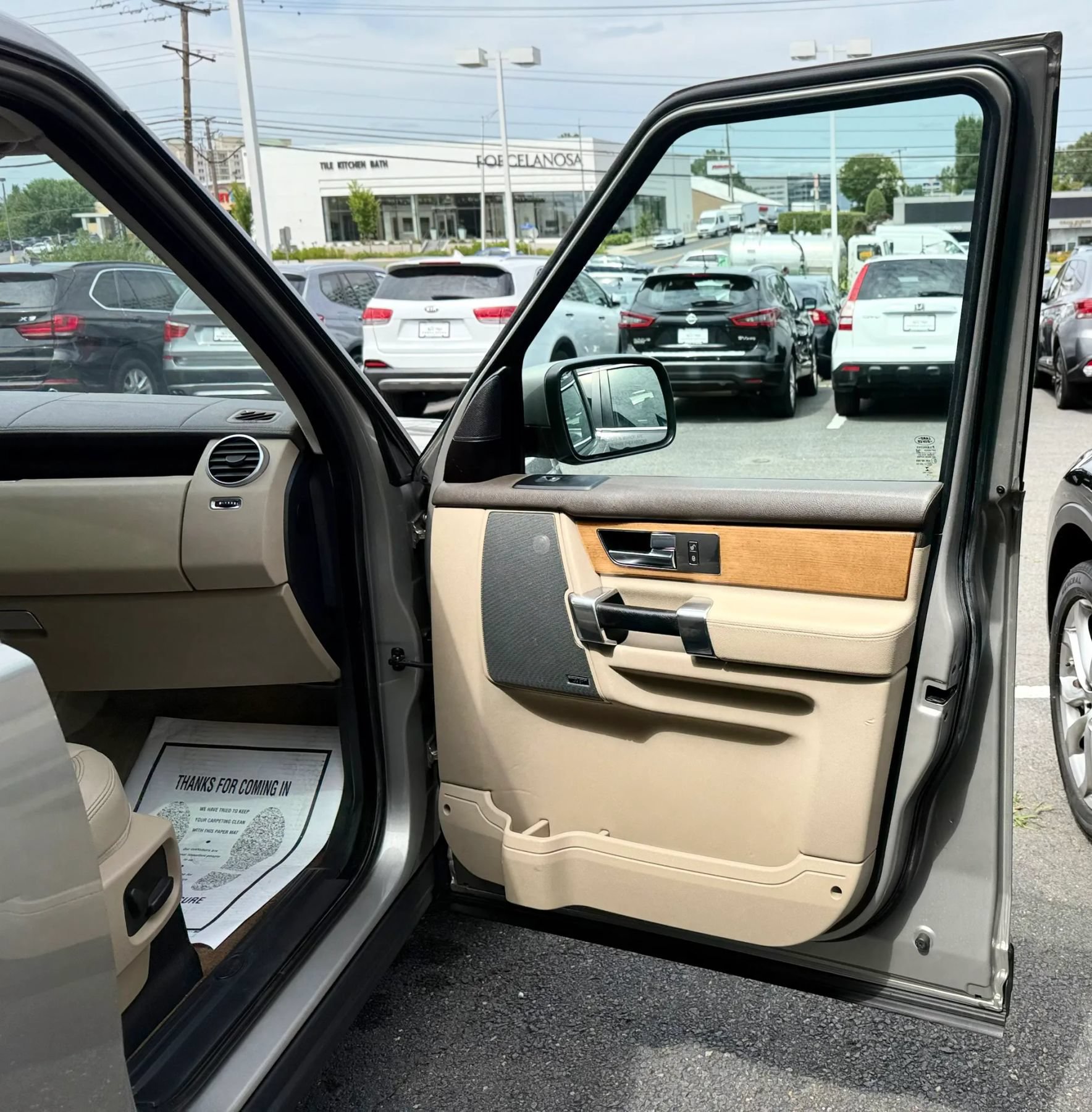 Used 2012 Land Rover LR4 HSE LUX AWD/4WD image 41