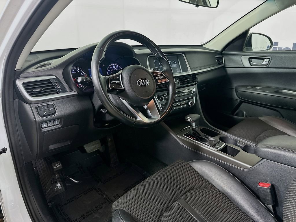 Used 2020 Kia Optima S image 10
