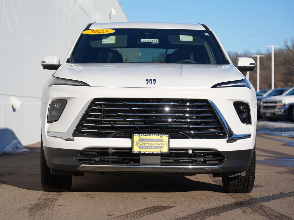 Used 2025 Buick Enclave Preferred image 8