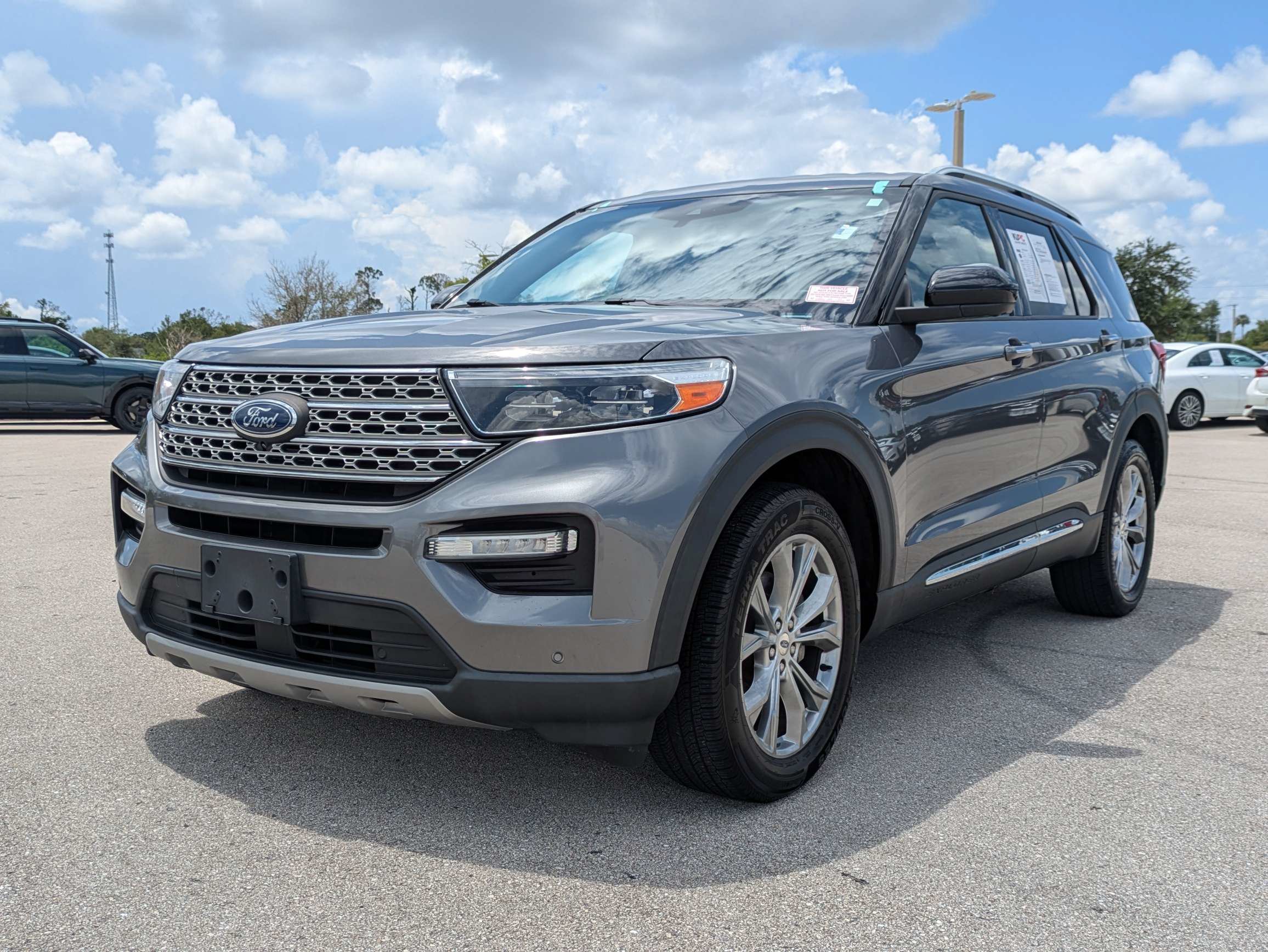 Used 2022 Ford Explorer Limited AWD/4WD image 8
