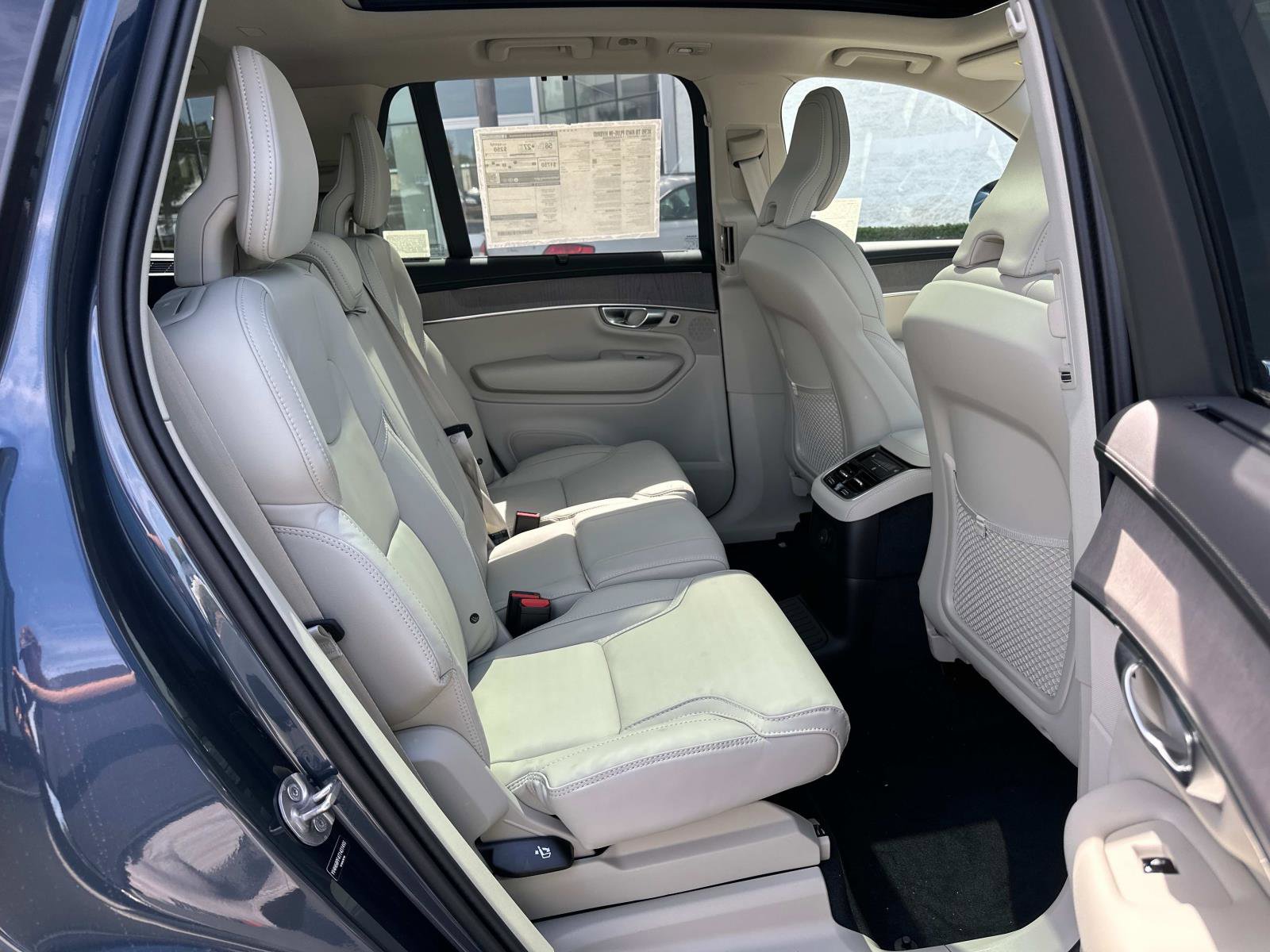 New 2026 Volvo XC90 T8 Ultra image 20