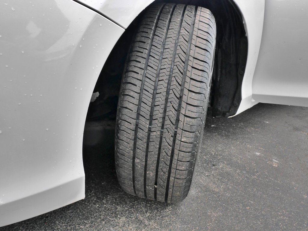 Used 2014 Honda Accord EX-L image 34