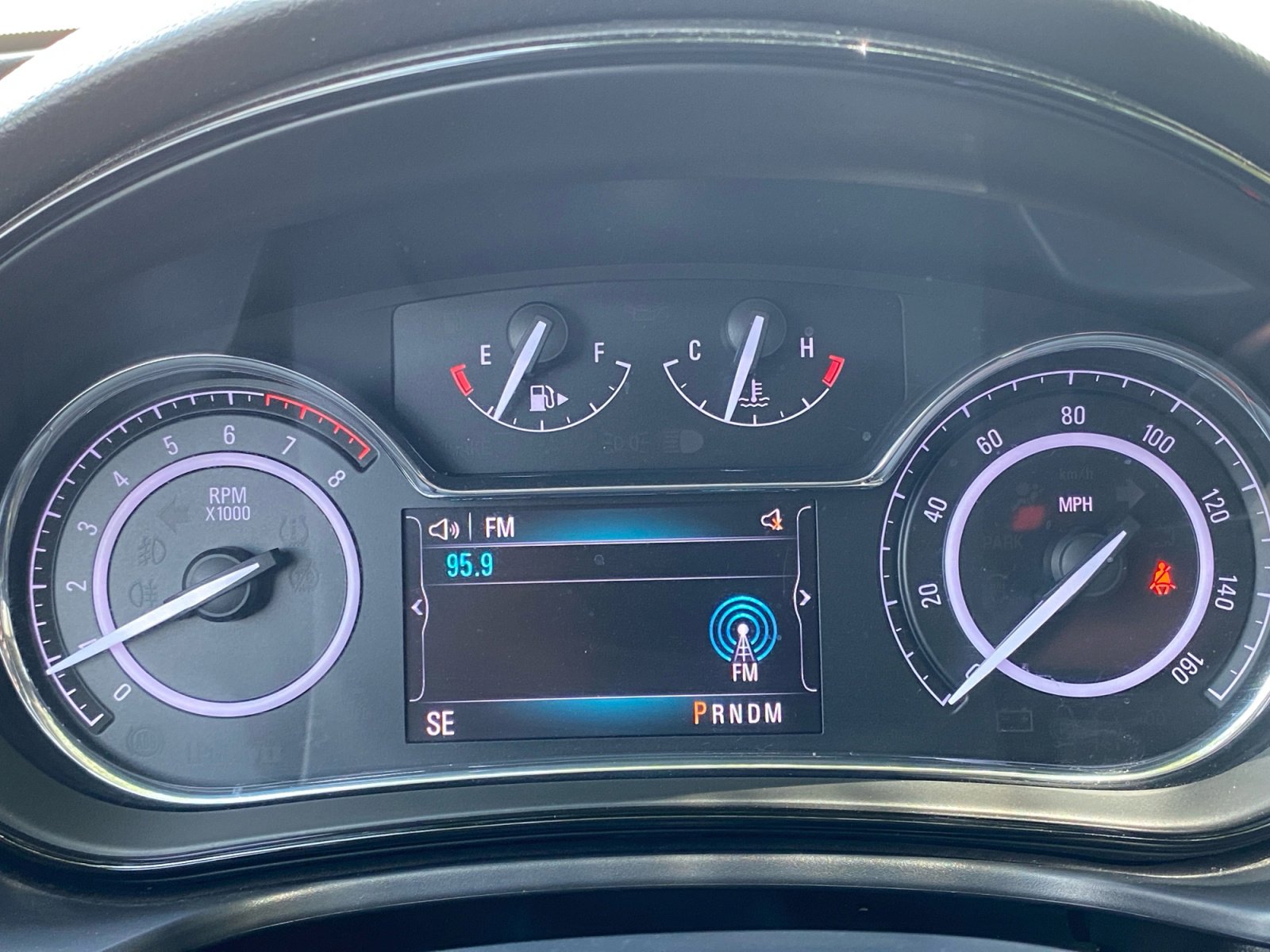 Used 2015 Buick Regal Premium w/ Experience Buick Package image 2