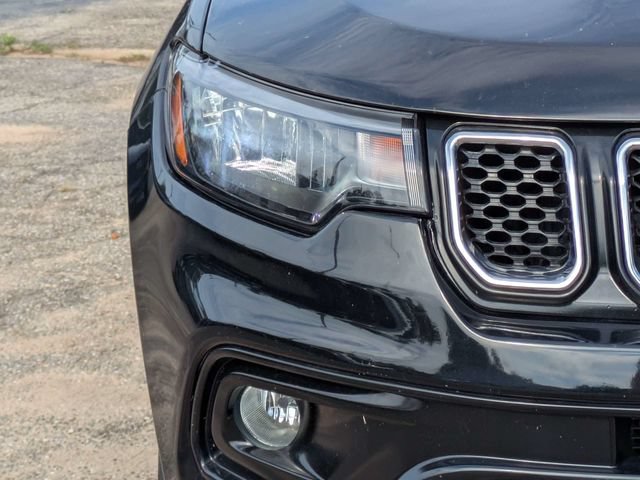 Used 2022 Jeep Compass Limited AWD/4WD image 10