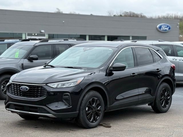 Certified 2024 Ford Escape Active AWD/4WD image 36