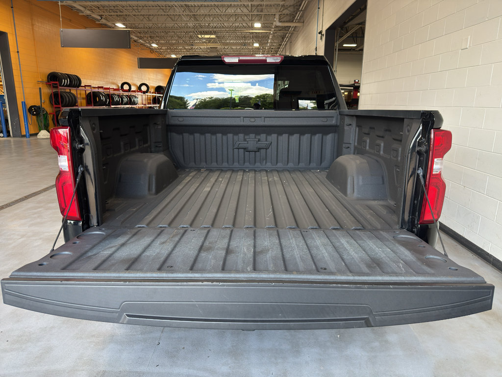 Used 2022 Chevrolet Silverado 1500 RST AWD/4WD image 18