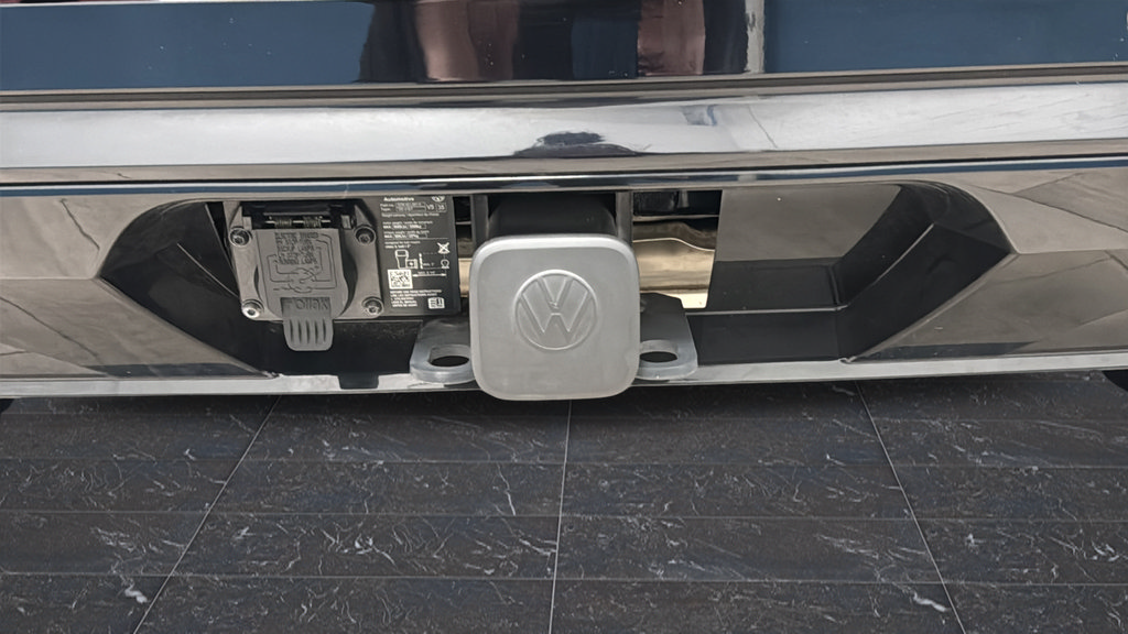 Used 2025 Volkswagen Atlas SEL Premium R-Line AWD/4WD image 42
