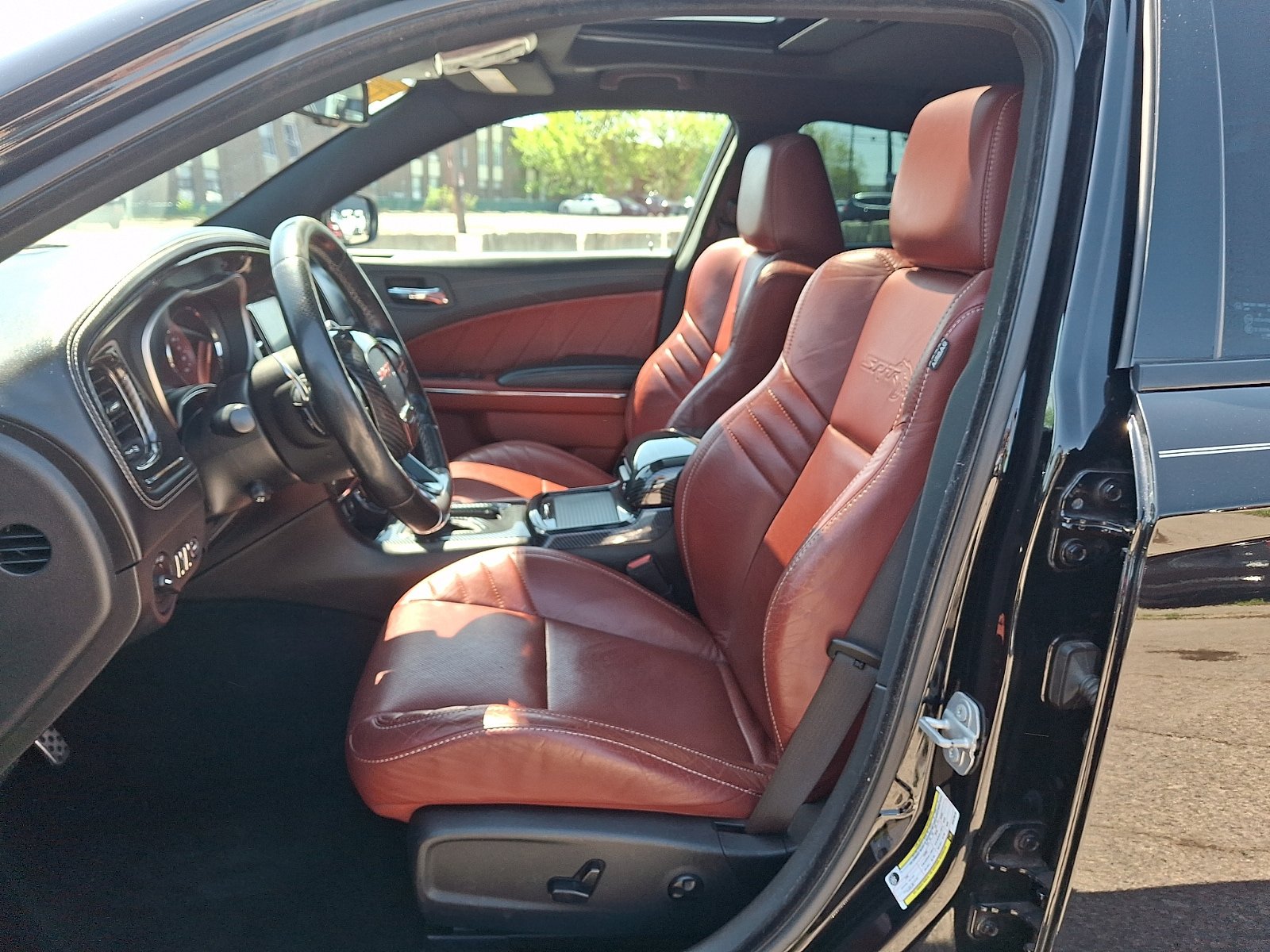 Used 2019 Dodge Charger SRT Hellcat w/ Harman/Kardon Audio Group RWD image 13