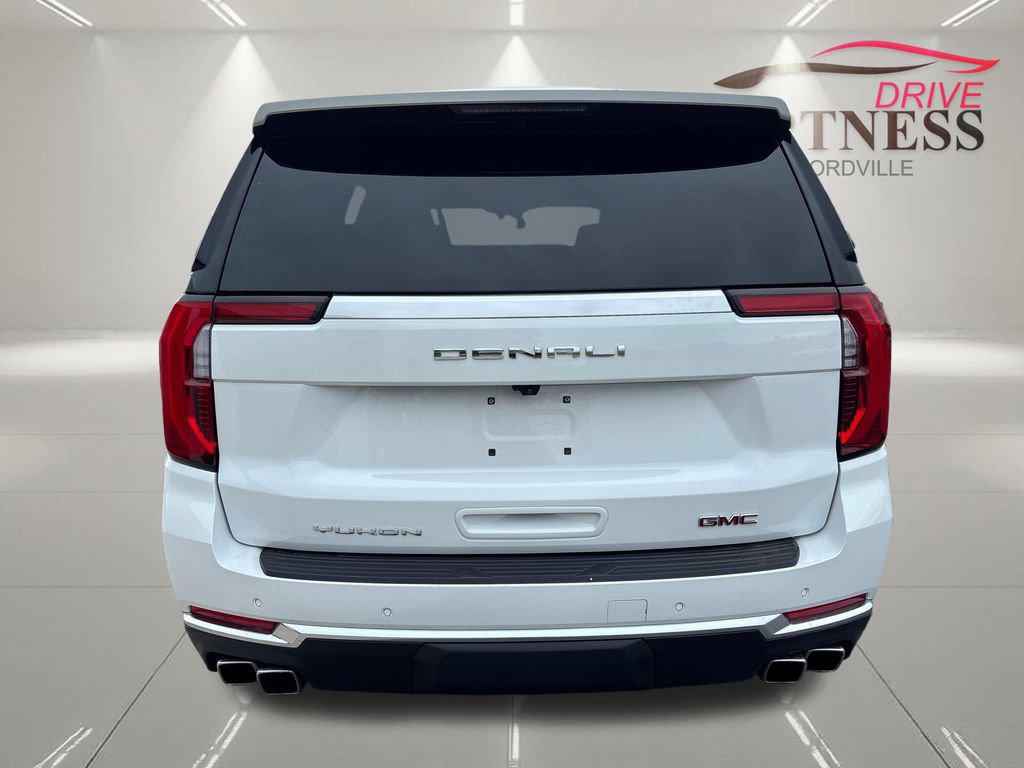 Certified 2025 GMC Yukon Denali AWD/4WD image 7