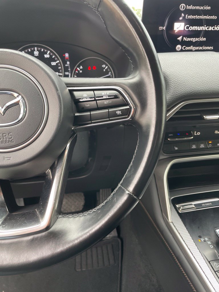 Certified 2025 MAZDA CX-70 3.3 Turbo w/ Preferred Package AWD/4WD image 14