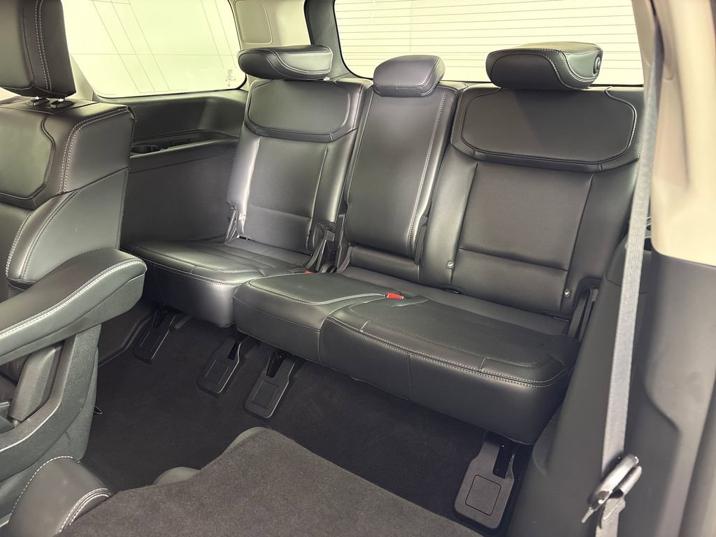 Certified 2025 Ford Expedition Platinum image 31
