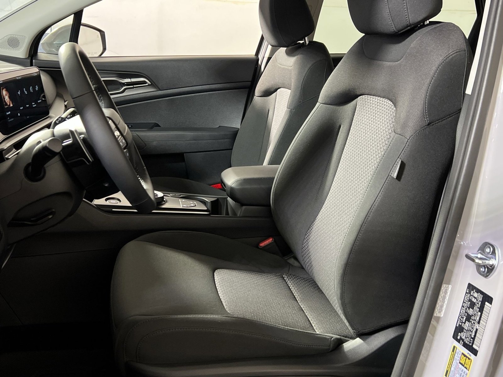 New 2026 Kia Sportage S image 11