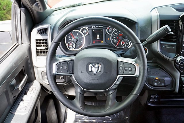 New 2026 RAM 2500 Tradesman AWD/4WD image 26
