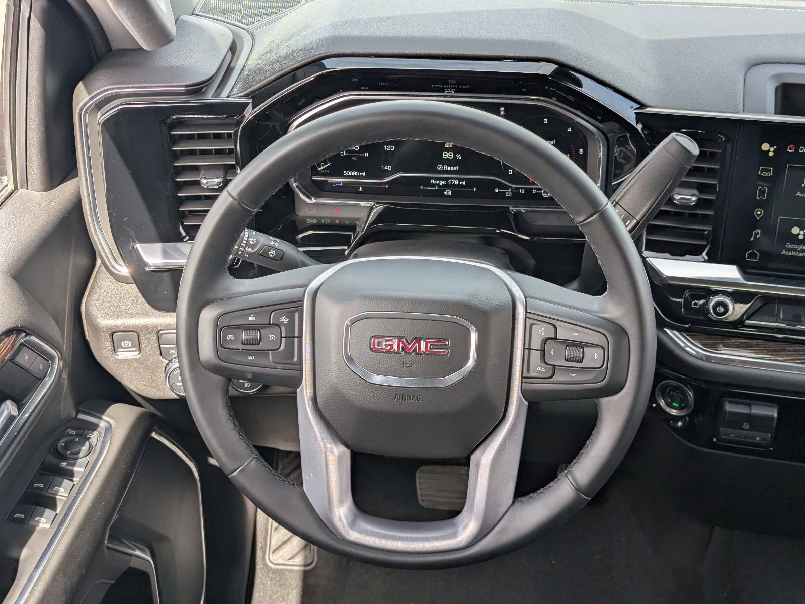 Used 2025 GMC Sierra 2500 SLE image 19