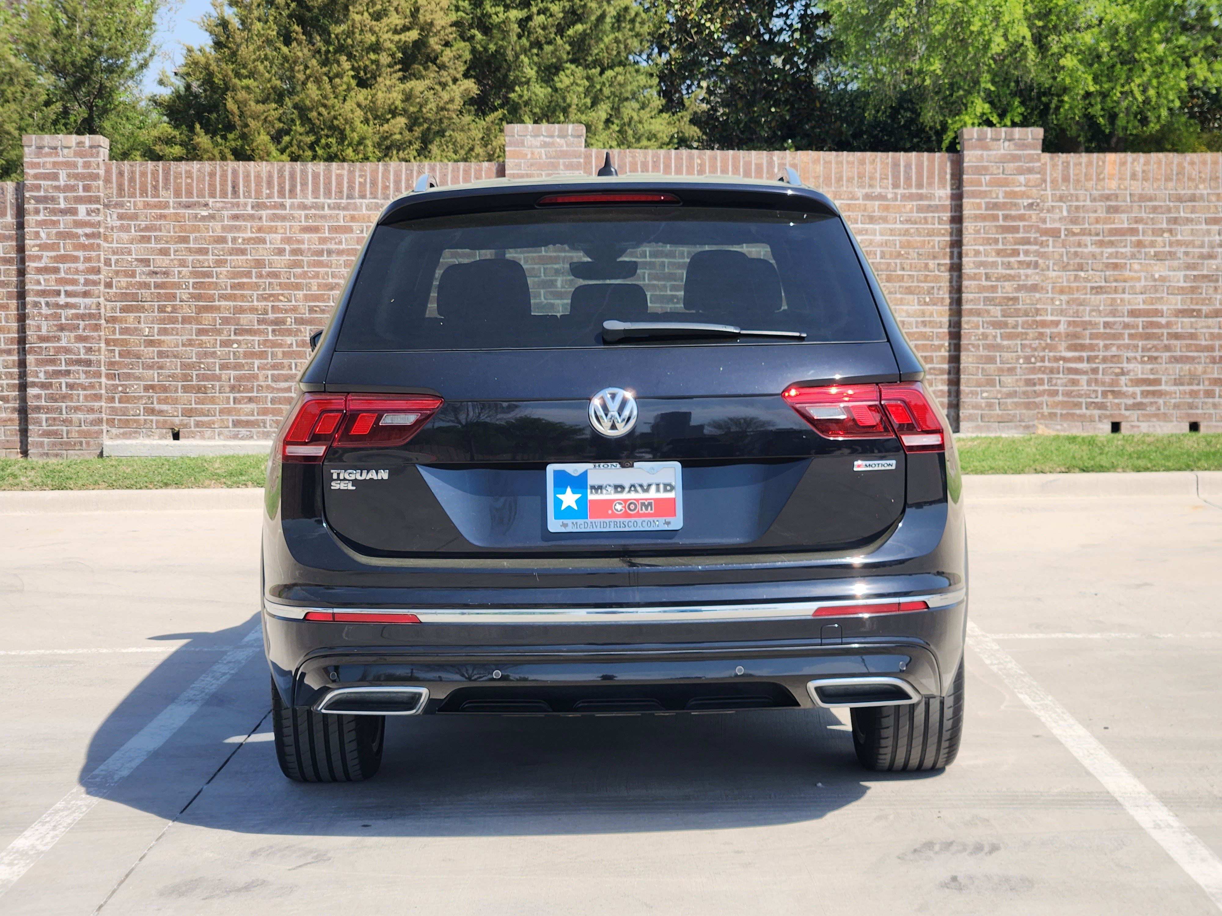 Used 2019 Volkswagen Tiguan SEL Premium image 7