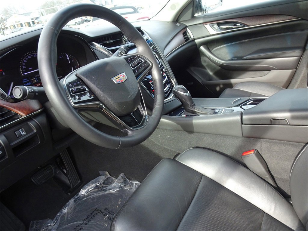 Used 2018 Cadillac CTS Luxury image 11