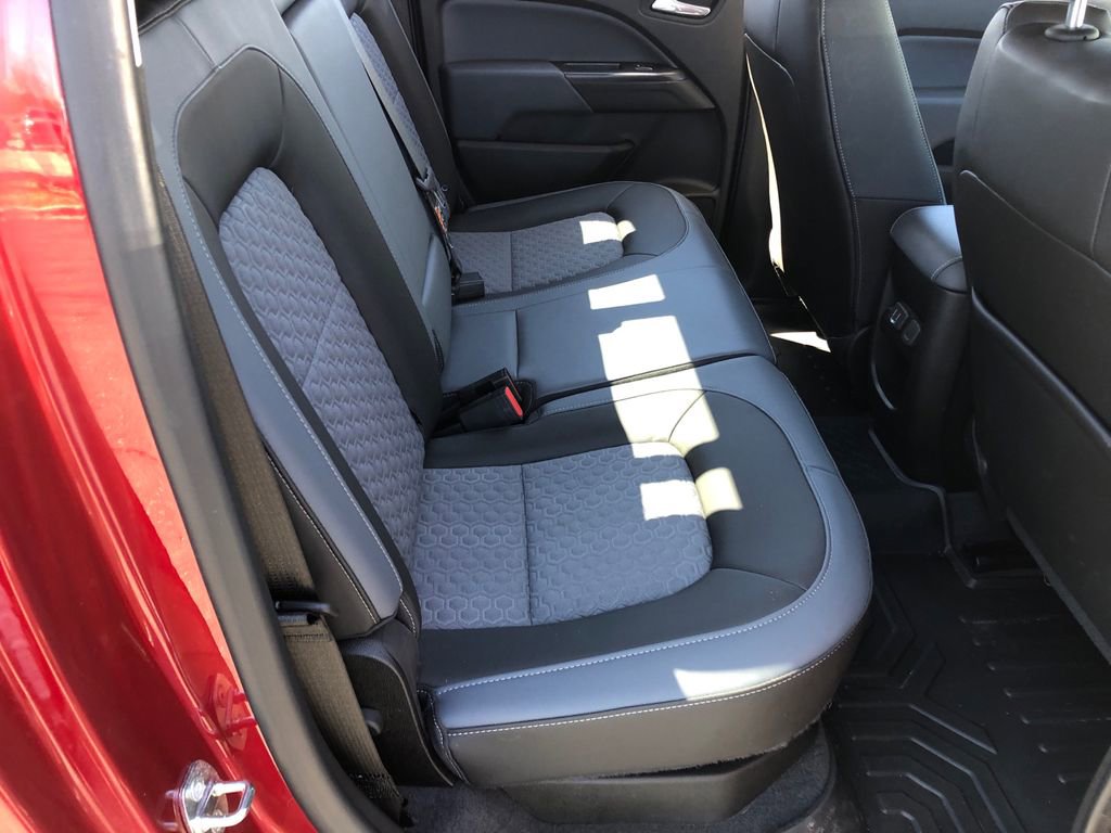 Used 2021 Chevrolet Colorado Z71 w/ Safety Package image 26