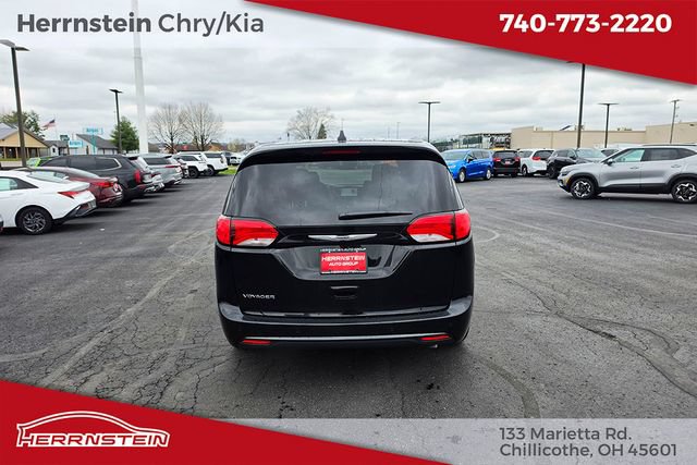 New 2026 Chrysler Voyager LX FWD image 32