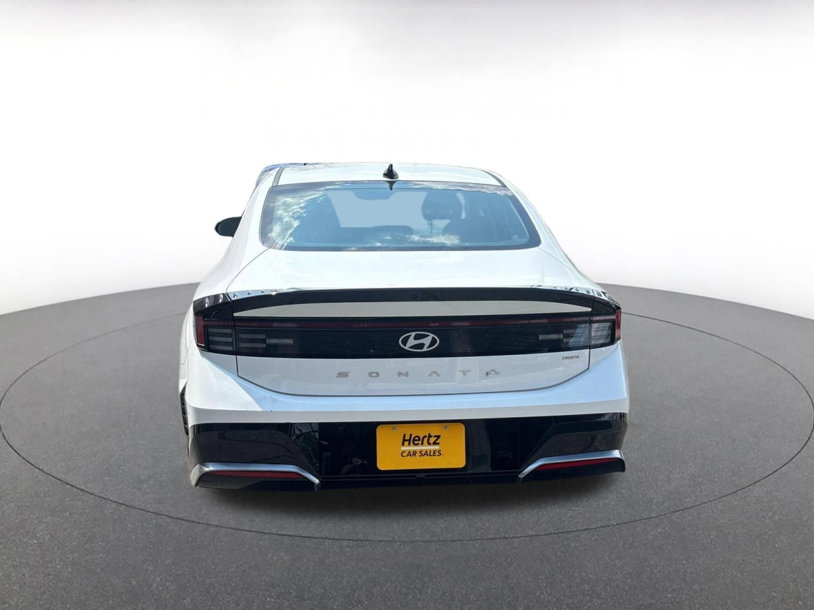 Used 2025 Hyundai Sonata SEL FWD image 16