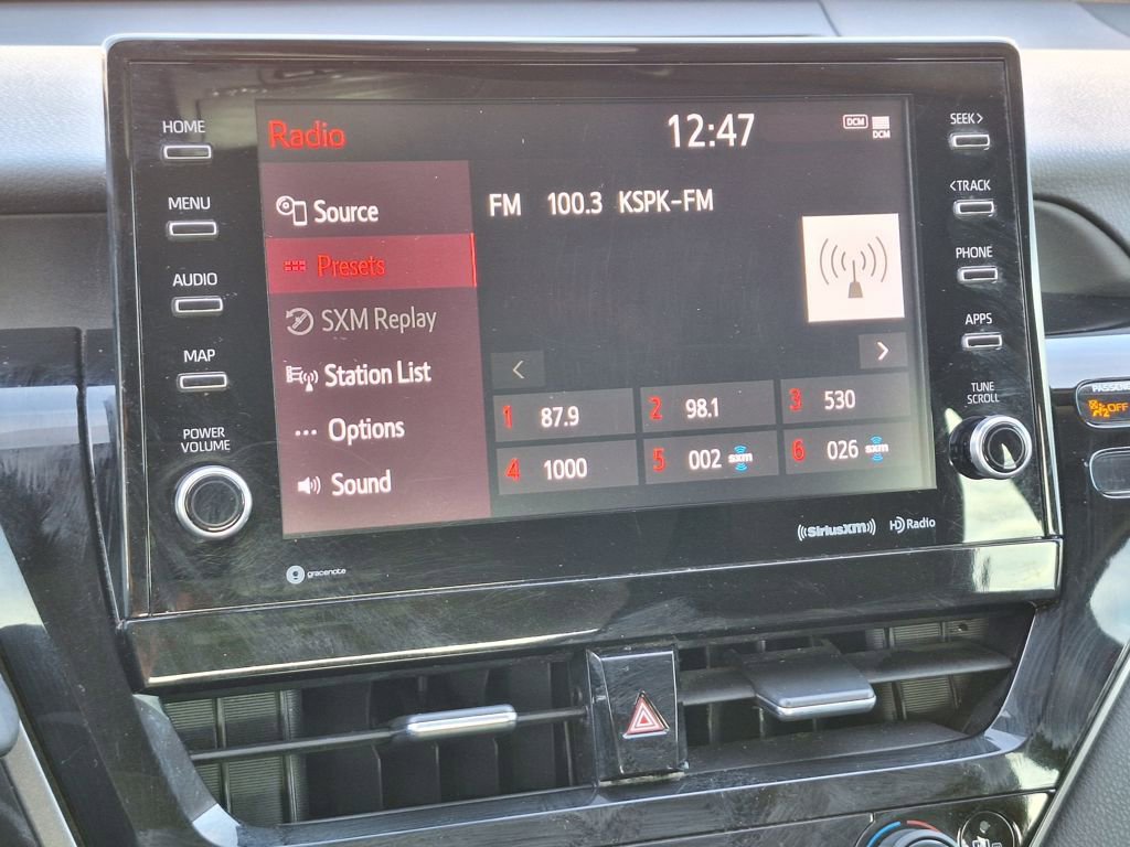 Used 2021 Toyota Camry XSE image 19