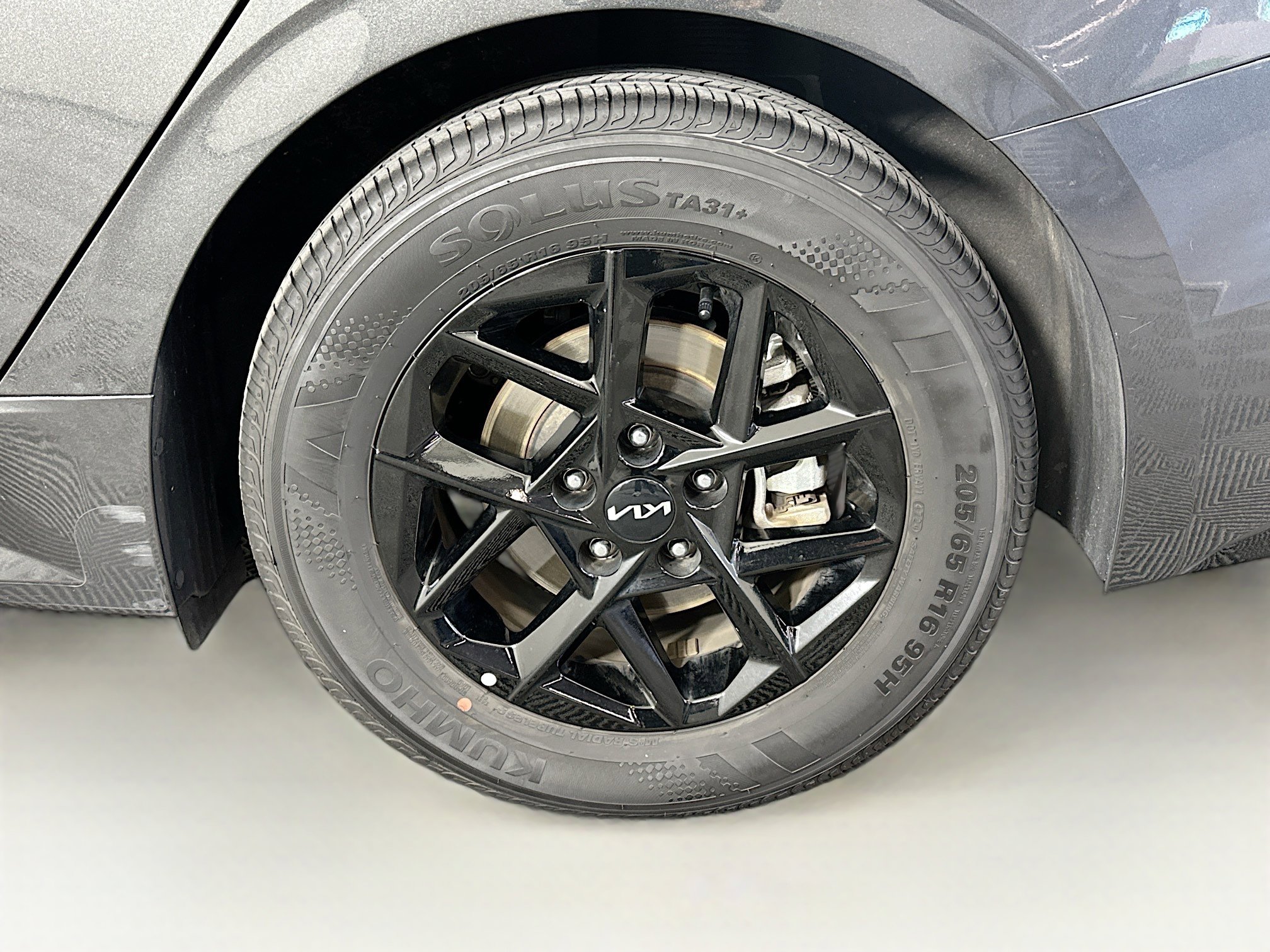 Used 2025 Kia K5 LXS image 11