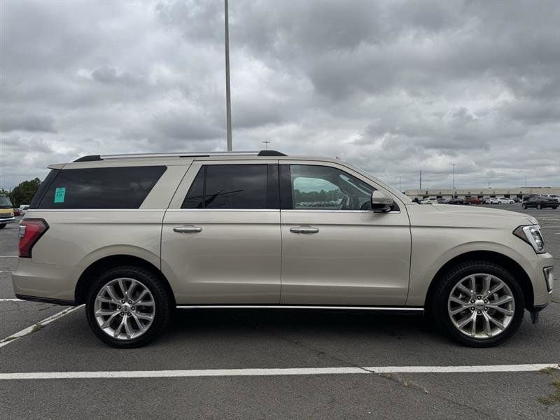 Used 2018 Ford Expedition Max Limited w/ Equipment Group 302A AWD/4WD image 5