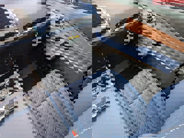 New 2026 Cadillac Vistiq Premium Luxury image 18