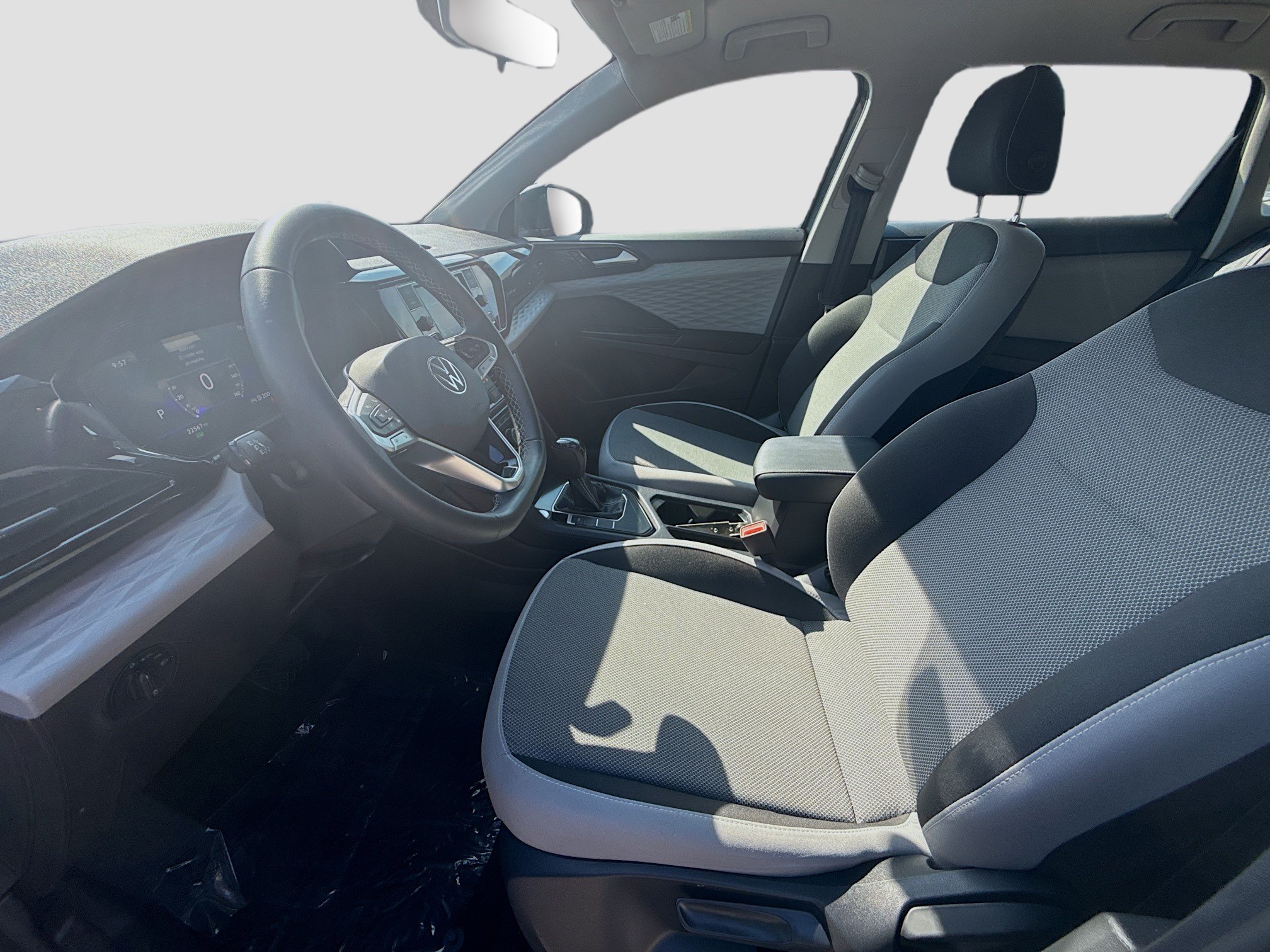 Certified 2023 Volkswagen Taos S FWD image 18