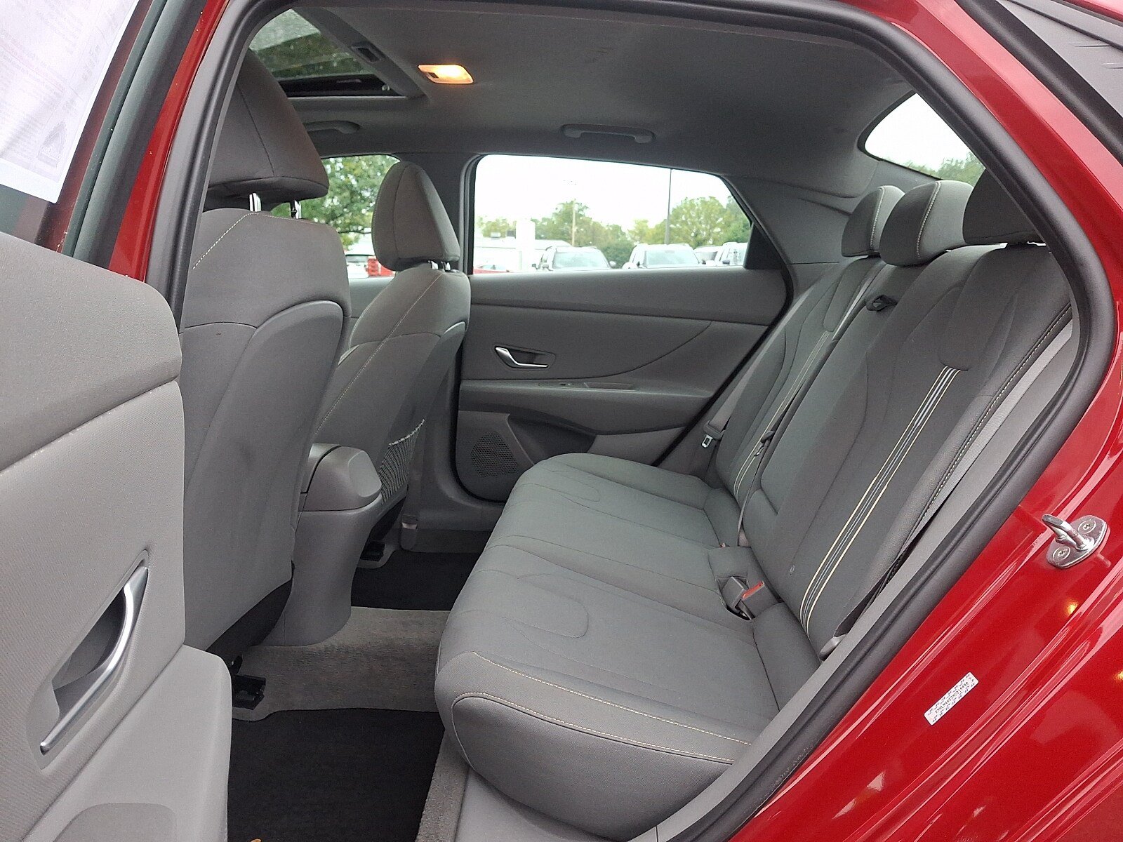 Certified 2022 Hyundai Elantra SEL w/ Convenience + Premium Package FWD image 11