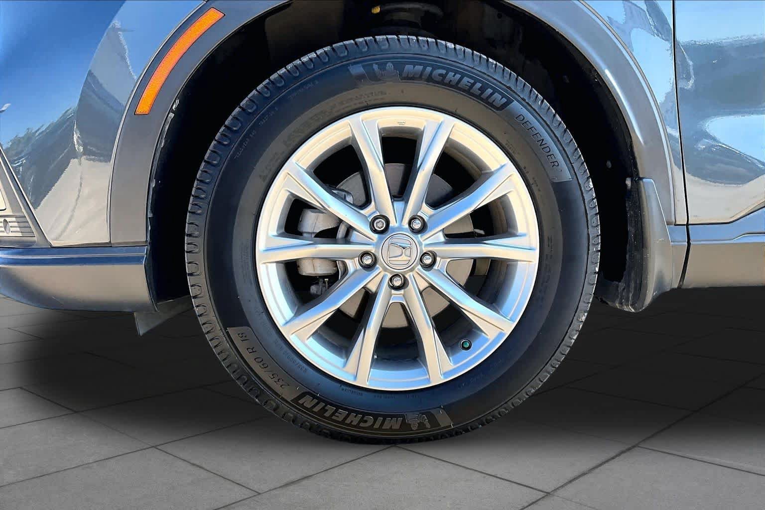 Used 2023 Honda CR-V EX-L image 11