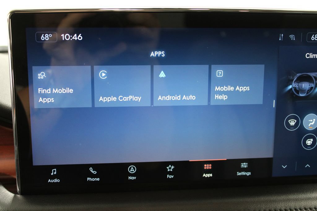 Used 2022 Lincoln Nautilus Reserve AWD/4WD image 49