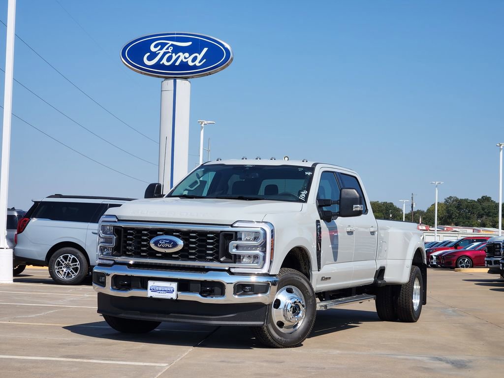 New 2026 Ford F350 XLT image 2