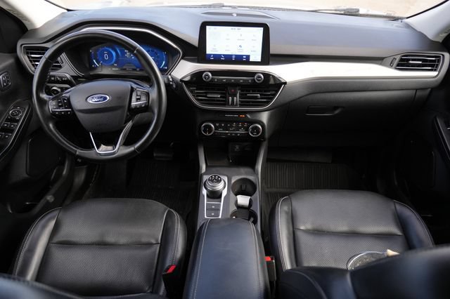 Used 2022 Ford Escape SEL w/ Technology Package FWD image 20