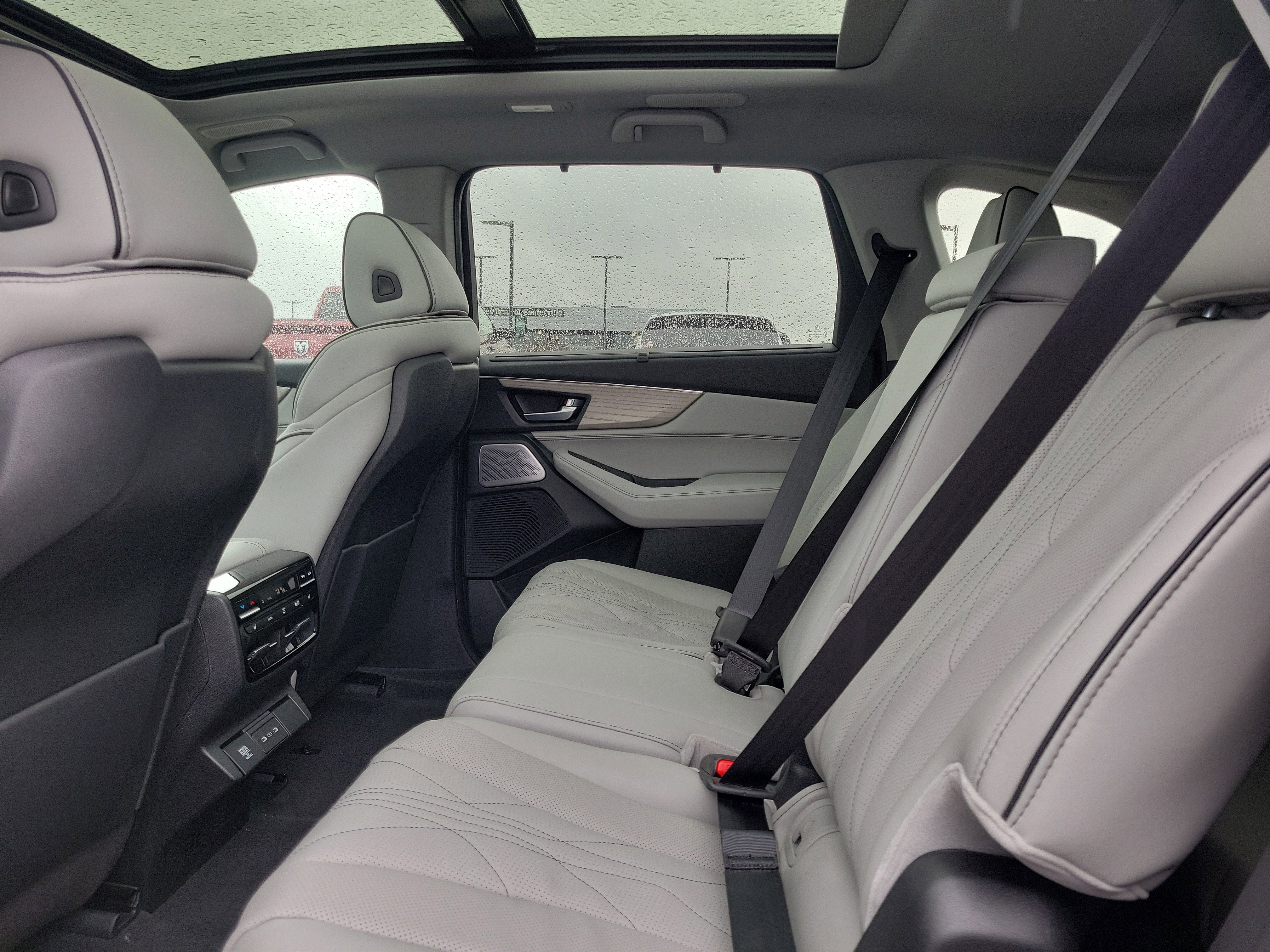New 2026 Acura MDX SH-AWD w/ Advance Package image 12
