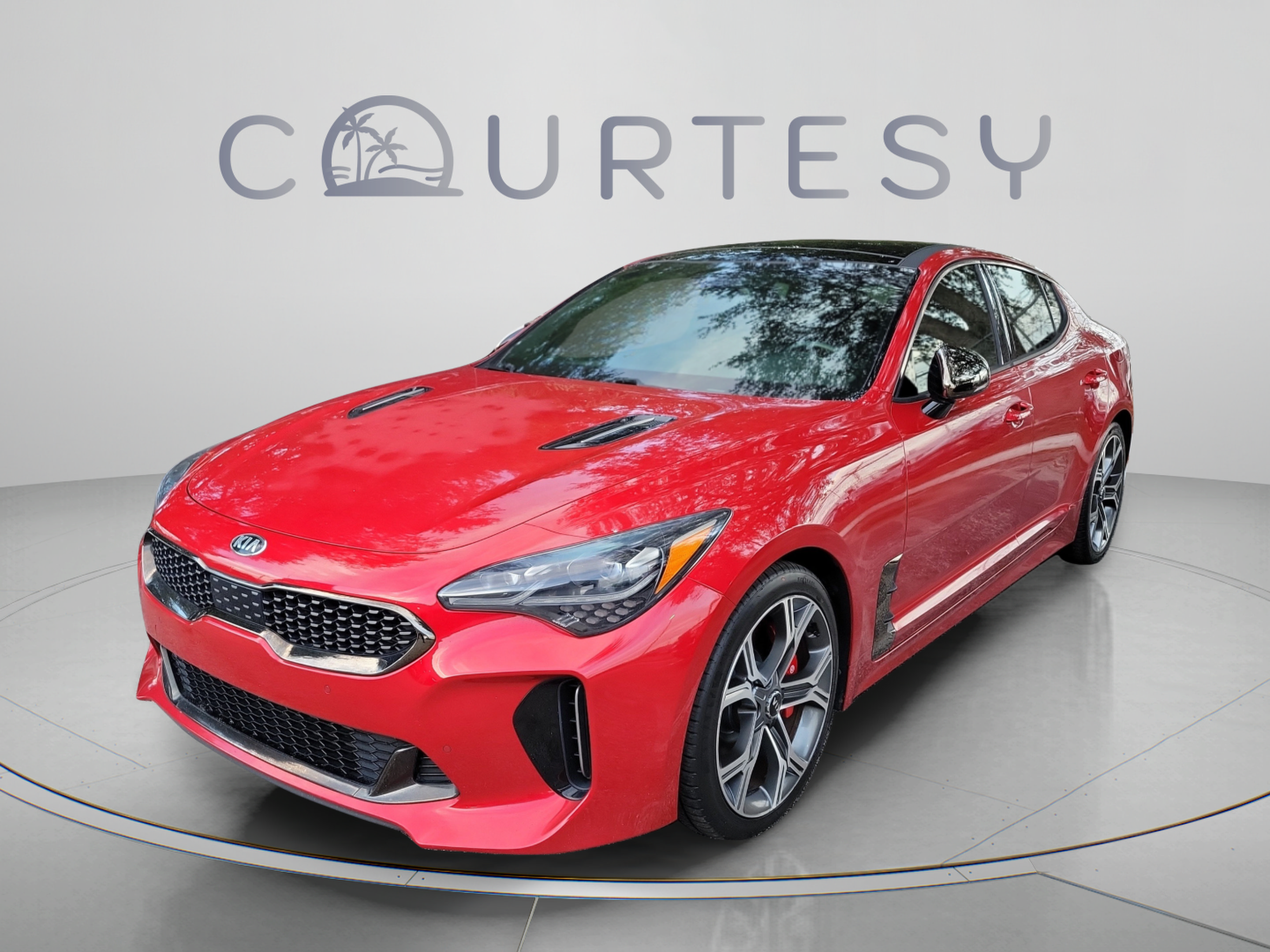Certified 2021 Kia Stinger GT1 RWD image 1