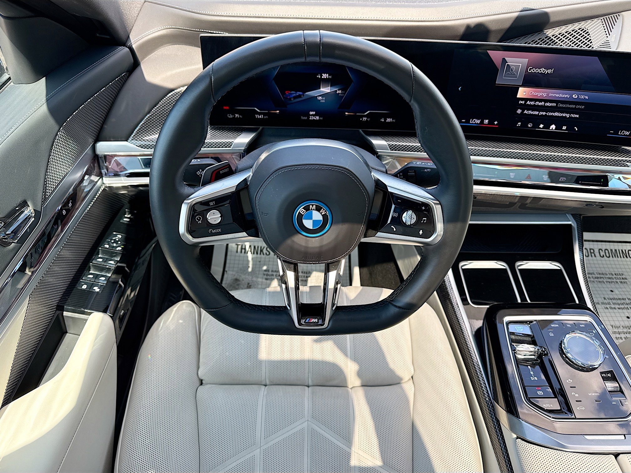 Used 2023 BMW i7 xDrive60 image 16
