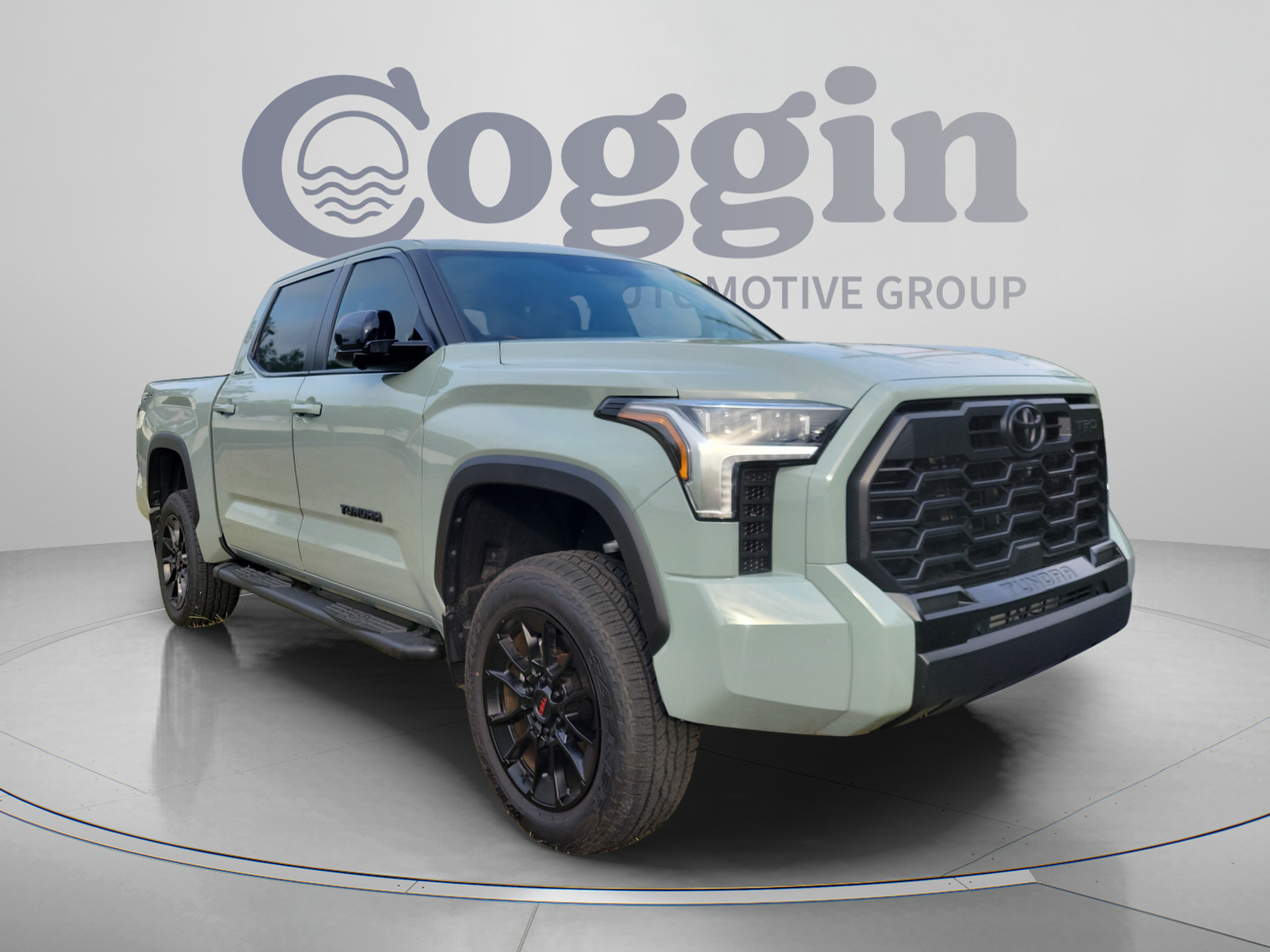 Used 2025 Toyota Tundra Limited w/ TRD Off-Road Package AWD/4WD image 5