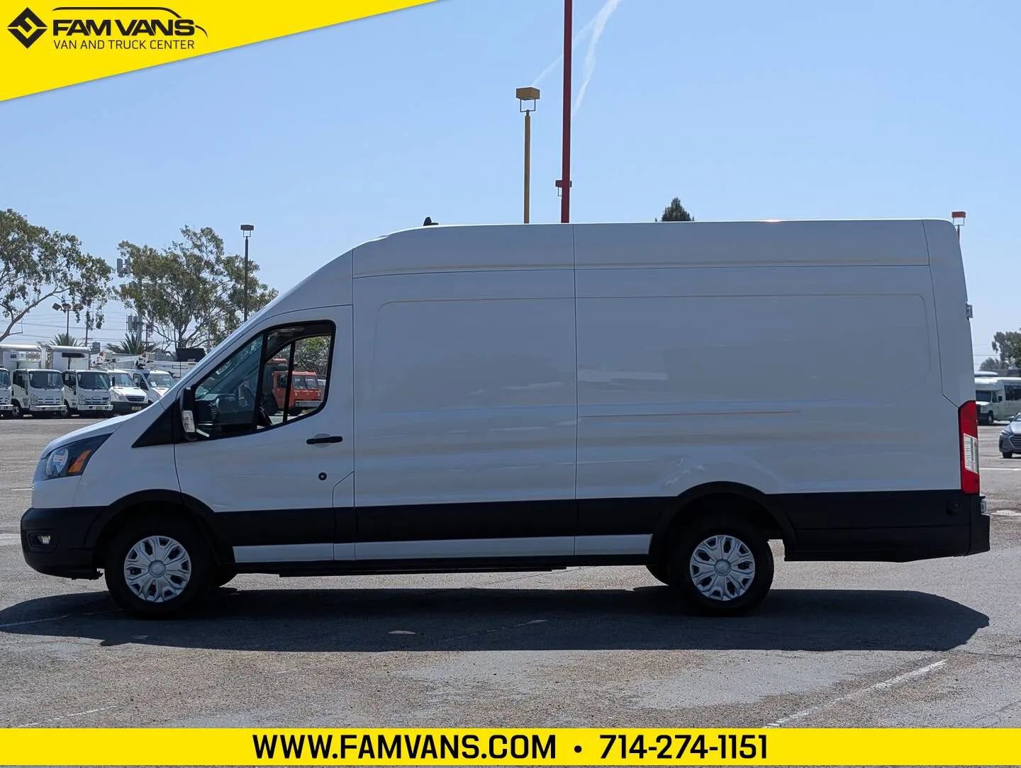 Used 2022 Ford E-Transit 148 High Roof Extended RWD image 6