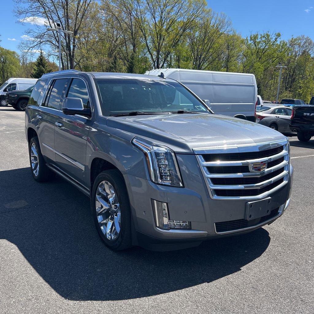 Used 2019 Cadillac Escalade Premium Luxury AWD/4WD image 1