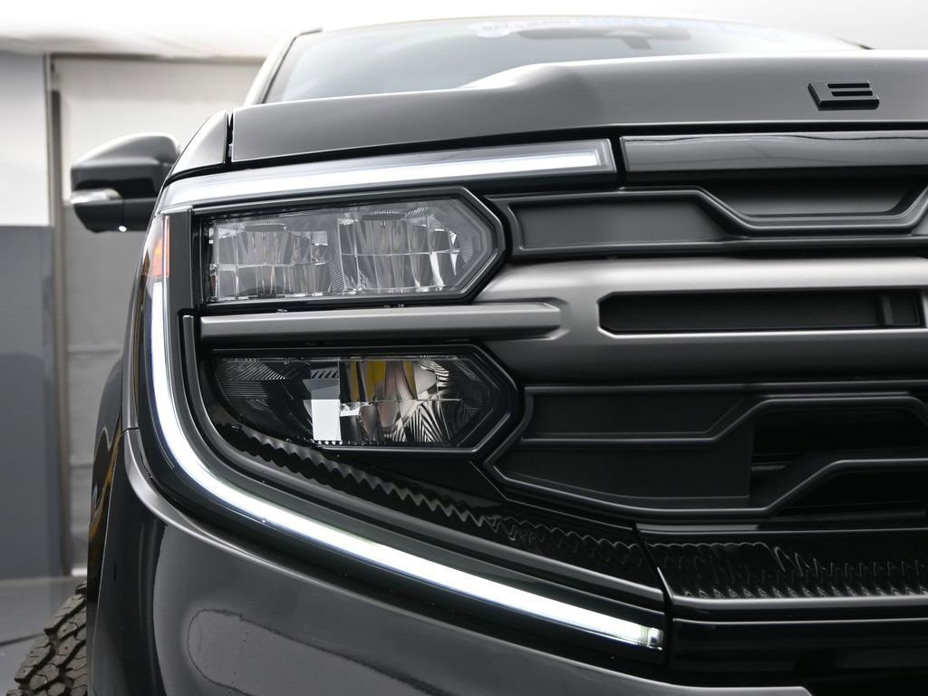 New 2025 Ford Expedition Tremor image 13