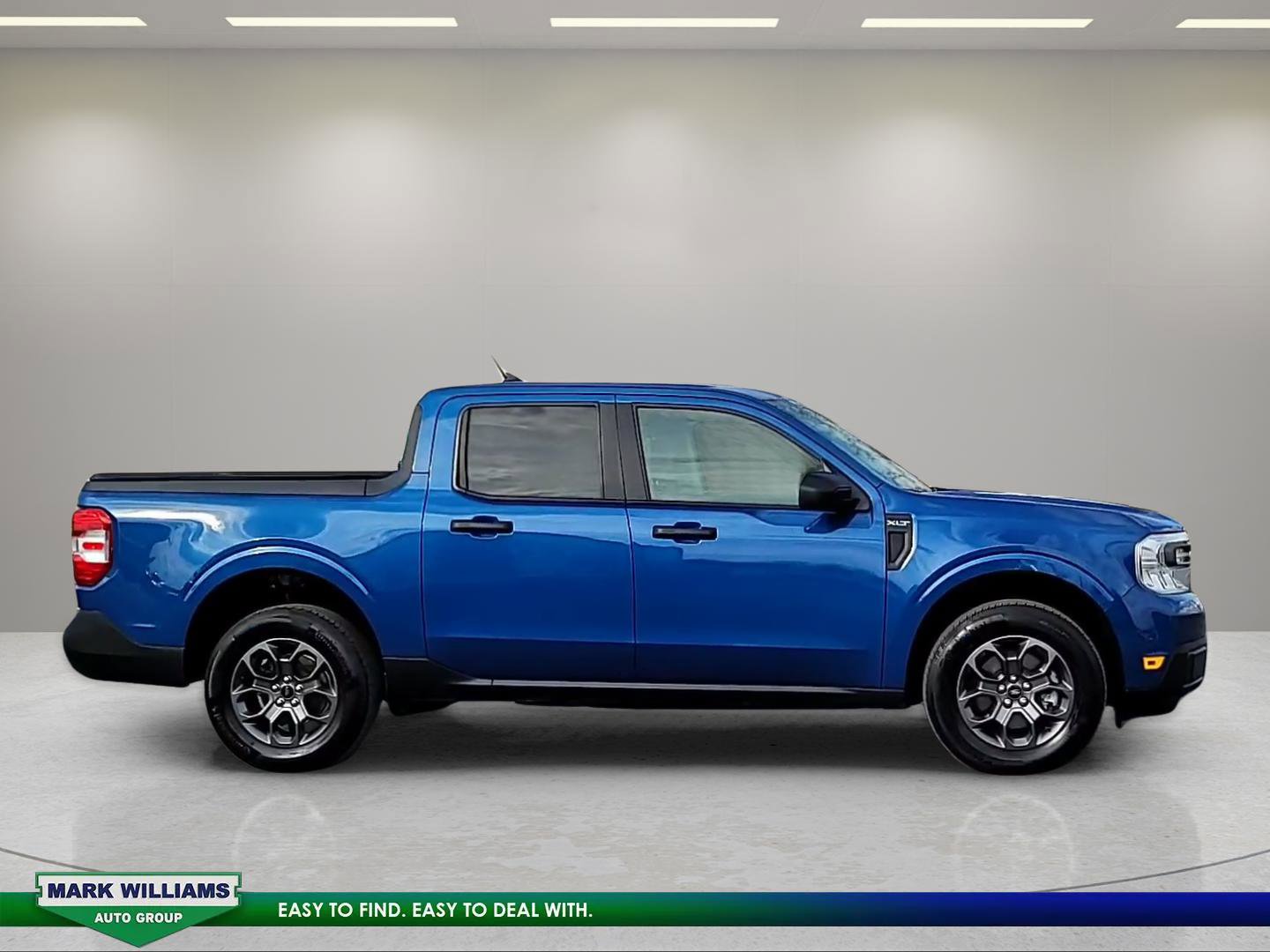 Used 2024 Ford Maverick XLT image 2
