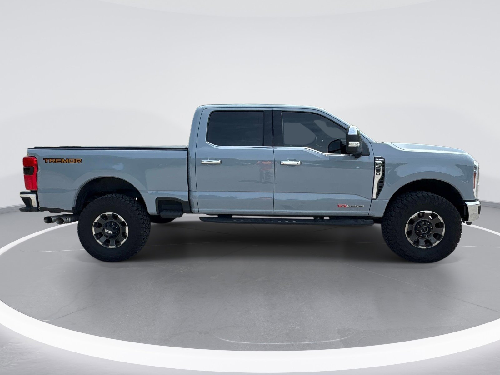 Used 2024 Ford F250 King Ranch w/ Tremor Off-Road Package AWD/4WD image 9
