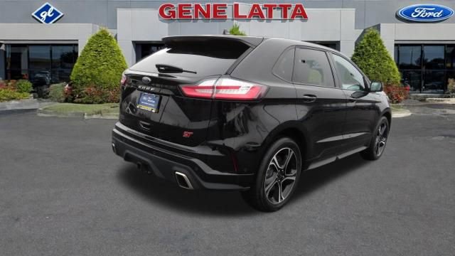 Certified 2022 Ford Edge ST w/ Equipment Group 401A image 7