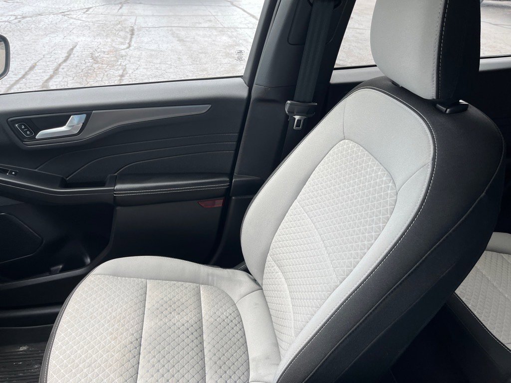 Used 2023 Ford Escape Active w/ Tech Pack #2 image 17