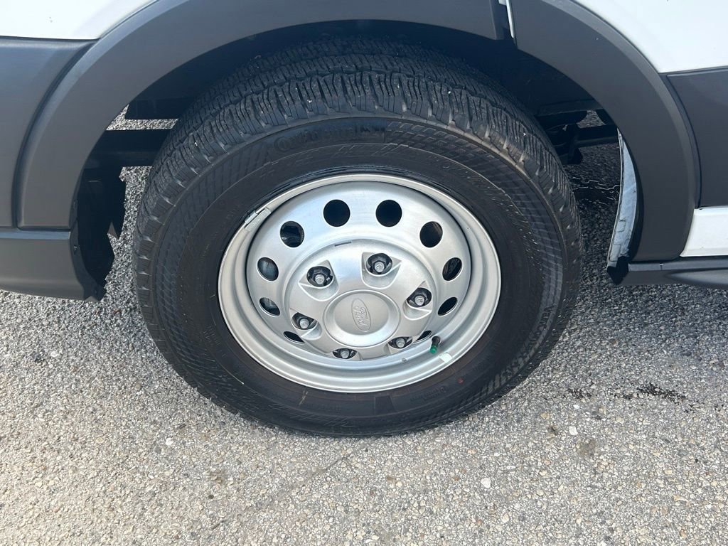 Certified 2024 Ford Transit 350 Low Roof image 18