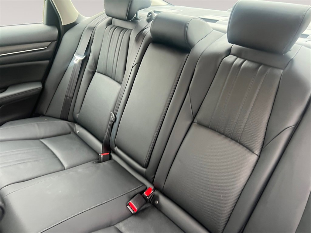 Used 2018 Honda Accord EX-L image 13