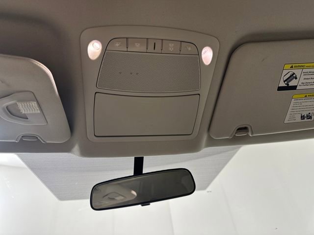 Used 2016 Nissan Rogue SV w/ SV Premium Package image 34